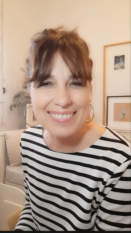 Mariola Jiménez Ruiz acompañando en consulta